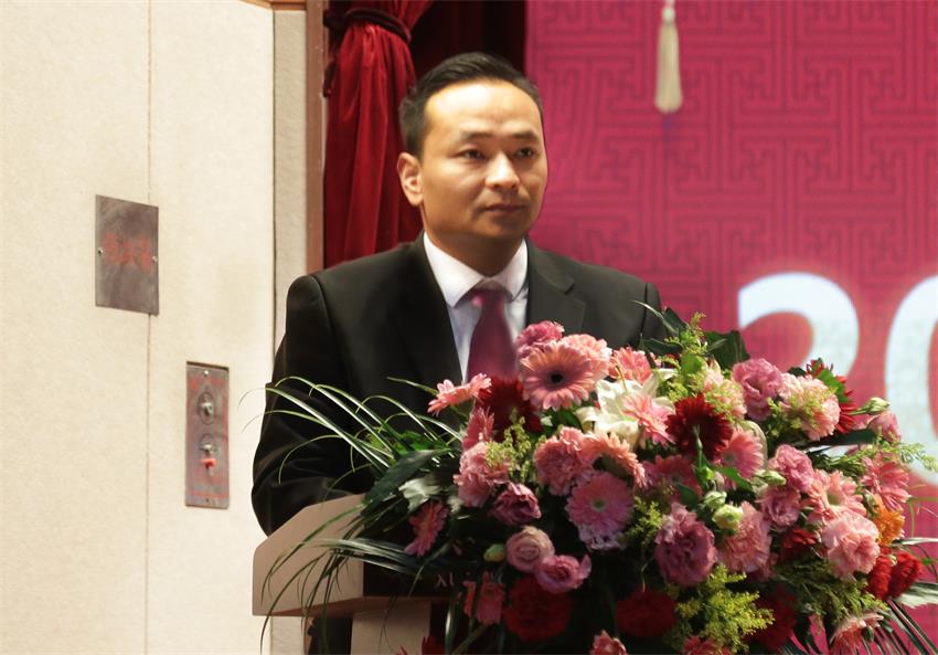 集团副总、纪委副书记张成彪同志作赢博平台,赢博(中国)一站式服务平台“关于2018年违纪违规及重大事故责任单位的通报及处理决定”